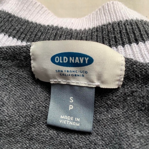 Old Navy women's gray v-neck collegiate sweater with white trim, size small - Picture 2 of 4